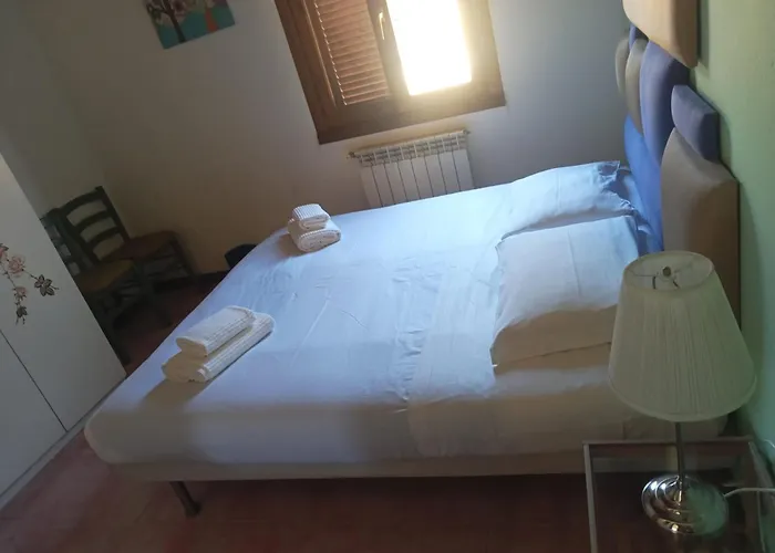 Rustic Loft In Trastvere Διαμέρισμα *